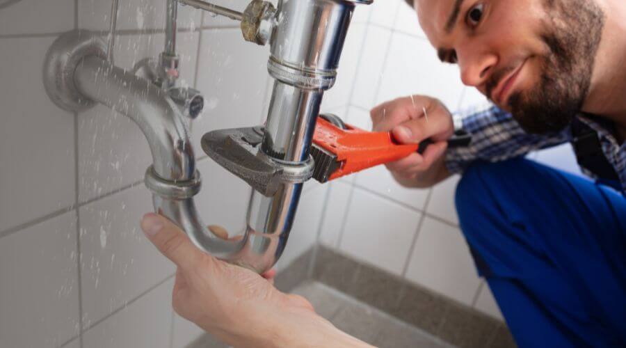 Local annual plumbing maintenance in Gretna, LA